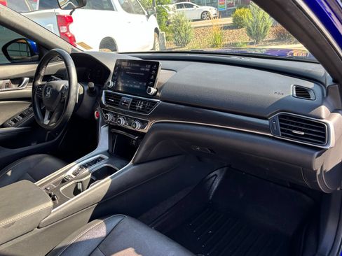 Used 2020 Honda Accord Sport image 25