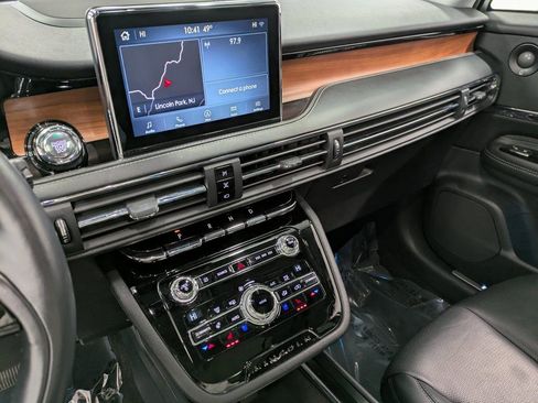 Used 2020 Lincoln Corsair Reserve w/ Elements Package image 11