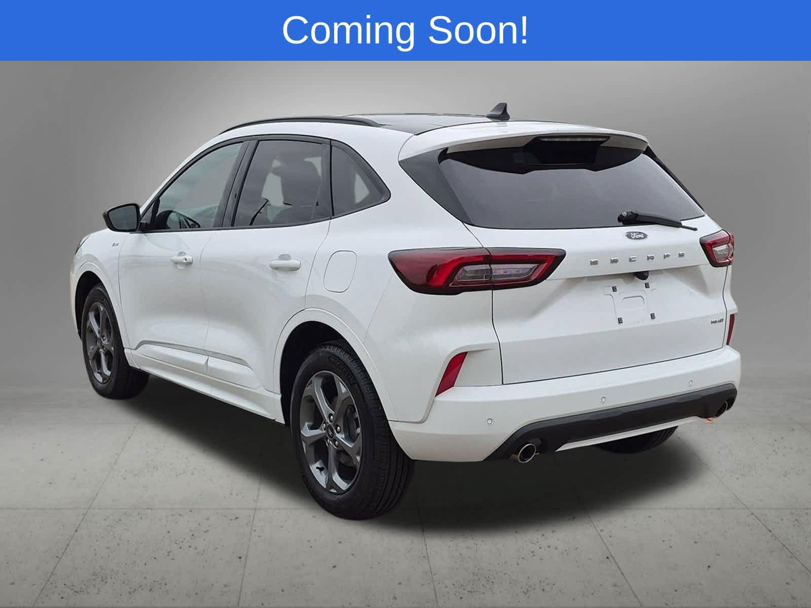 Used 2023 Ford Escape ST-Line w/ Tech Pack #1 AWD/4WD image 4