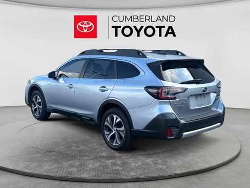 Used 2020 Subaru Outback Limited AWD/4WD image 3