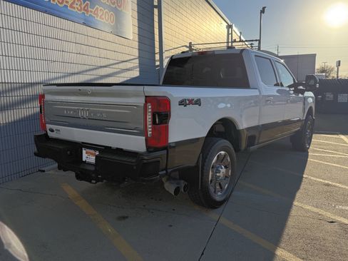 Used 2024 Ford F250 King Ranch image 4