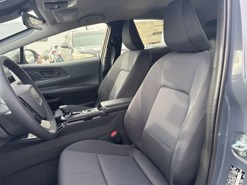 New 2026 Toyota Prius LE image 11