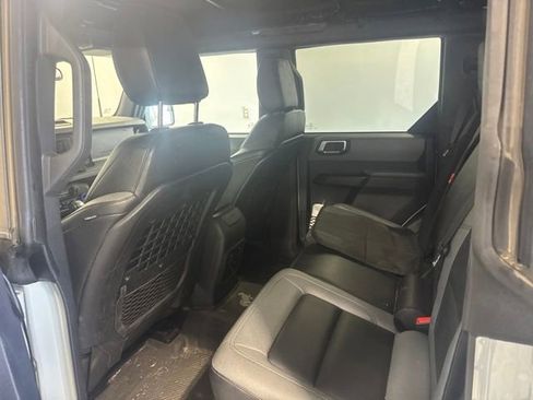 Used 2023 Ford Bronco Big Bend w/ Sasquatch Package AWD/4WD image 17
