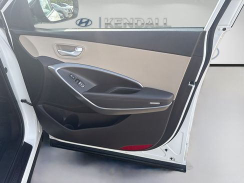 Used 2018 Hyundai Santa Fe Sport w/ 2.4L Value Package 02 FWD image 30