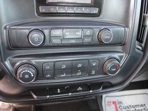Used 2015 Chevrolet Silverado 2500 W/T AWD/4WD image 14