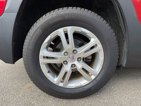 Used 2018 GMC Terrain SLE FWD image 8