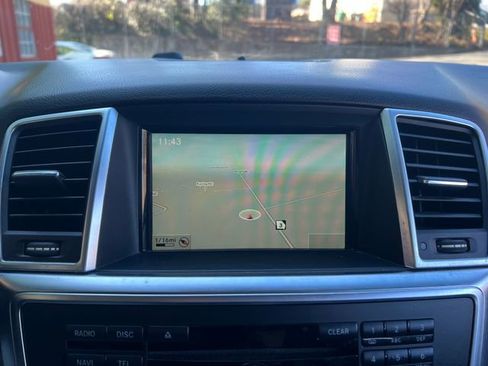 Used 2015 Mercedes-Benz ML 350 4MATIC image 22