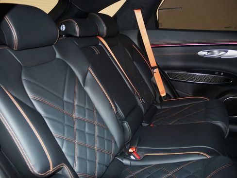 Used 2026 Genesis GV70 3.5T Sport Prestige image 82