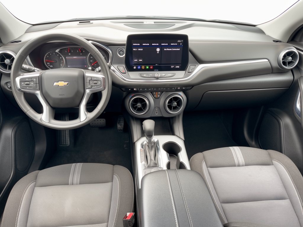 Certified 2025 Chevrolet Blazer LT FWD image 17