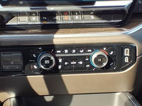 Certified 2025 Chevrolet Silverado 2500 LT w/ All Star Edition image 15