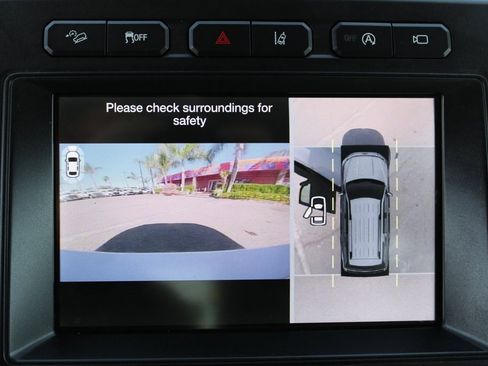 Used 2019 Ford Expedition Platinum image 28