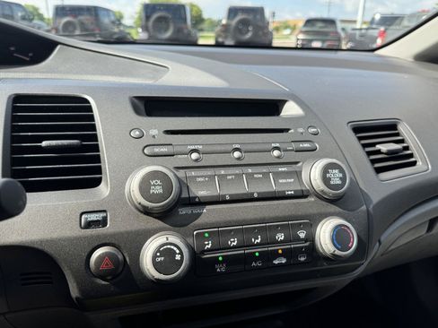 Used 2011 Honda Civic LX image 19