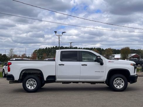 Used 2022 Chevrolet Silverado 3500 W/T w/ WT Convenience Package AWD/4WD image 10