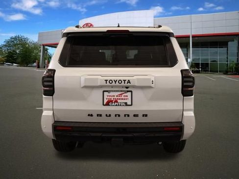 New 2026 Toyota 4Runner TRD Sport Premium AWD/4WD image 4