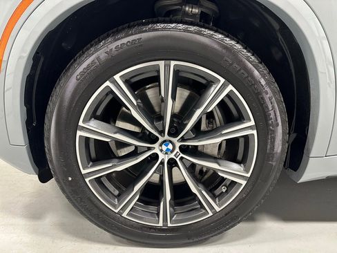 Used 2026 BMW X5 xDrive50e image 62