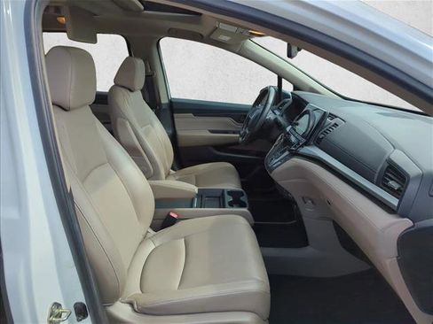 Used 2020 Honda Odyssey Touring image 25