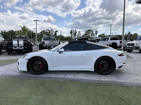 Used 2019 Porsche 911 Targa 4 GTS AWD/4WD image 10