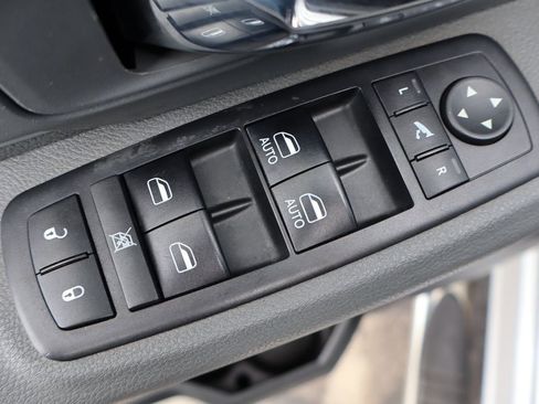 Used 2018 RAM 1500 Big Horn image 27