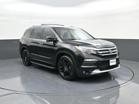 Used 2016 Honda Pilot Touring image 22