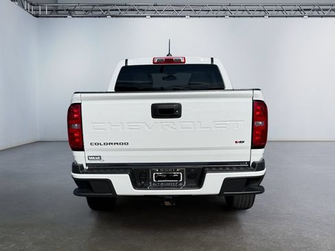 Used 2022 Chevrolet Colorado W/T w/ Custom Special Edition AWD/4WD image 4