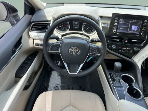 Used 2023 Toyota Camry LE FWD image 10