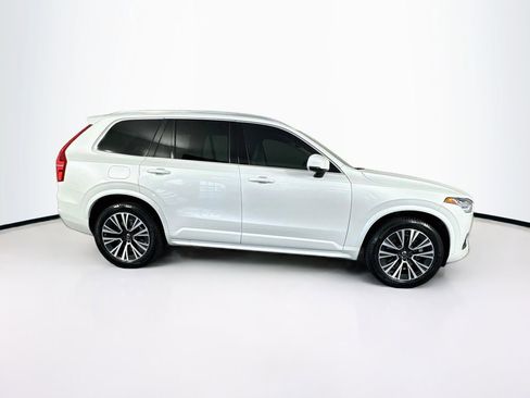 Used 2021 Volvo XC90 T6 Momentum w/ Climate Package AWD/4WD image 11