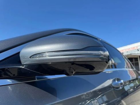 Used 2019 Mercedes-Benz E 300 w/ Convenience Package image 10