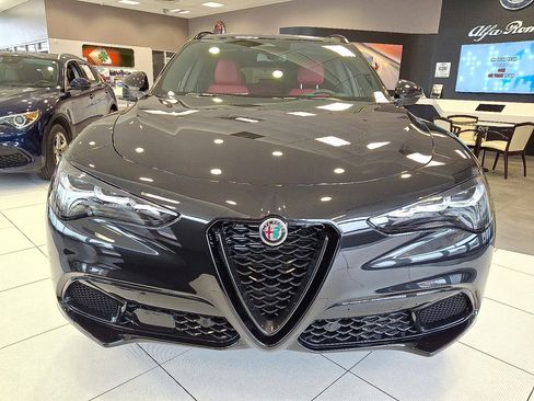 New 2025 Alfa Romeo Stelvio Sprint w/ Veloce Package image 2