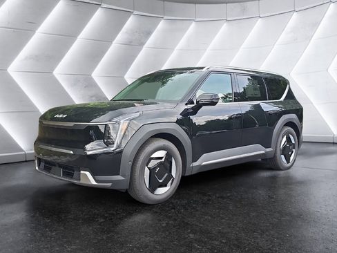 New 2026 Kia EV9 Wind image 1
