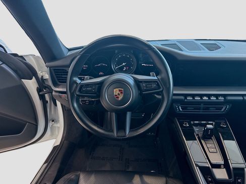 Used 2021 Porsche 911 Carrera RWD image 19