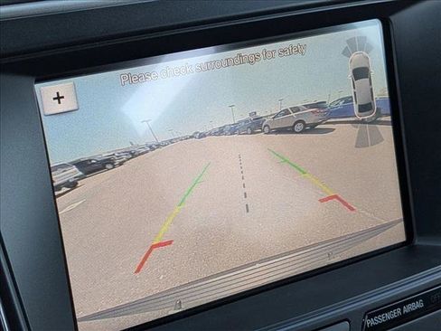 Used 2019 Ford Explorer XLT w/ Equipment Group 202A image 12