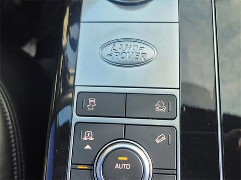 Used 2022 Land Rover Range Rover Autobiography image 22