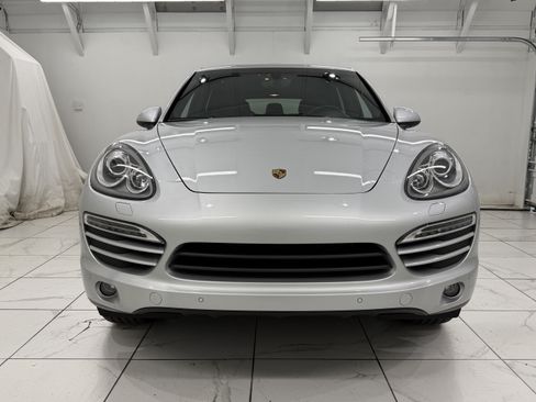 Used 2013 Porsche Cayenne AWD/4WD image 9