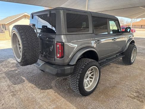 Used 2023 Ford Bronco Outer Banks image 8