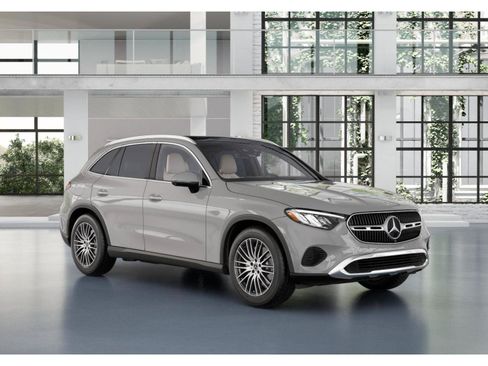 New 2026 Mercedes-Benz GLC 300 4MATIC image 11