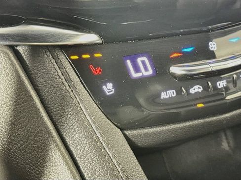 Used 2021 Cadillac XT6 Sport AWD/4WD image 25