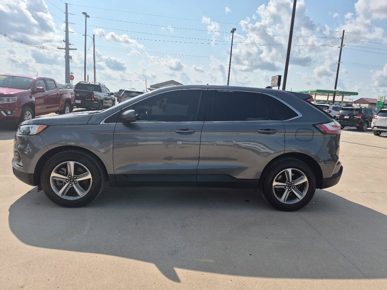Used 2023 Ford Edge SEL w/ Convenience Package AWD/4WD image 9