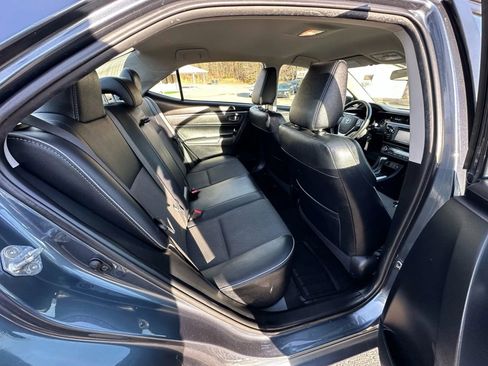 Used 2016 Toyota Corolla S image 9