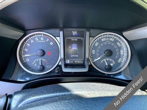 Used 2019 Toyota Tacoma SR5 AWD/4WD image 19