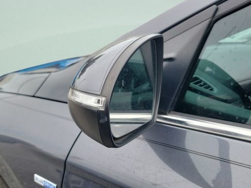 Used 2019 Hyundai Ioniq Limited FWD image 4