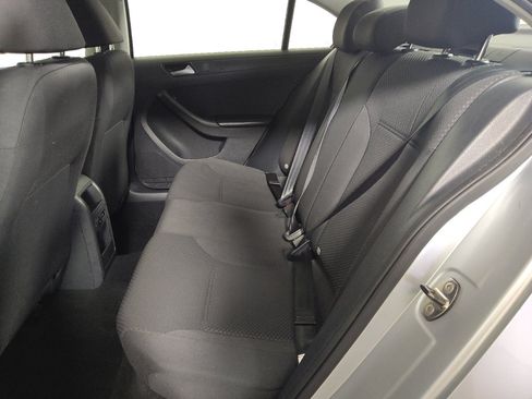 Used 2014 Volkswagen Jetta S FWD image 18