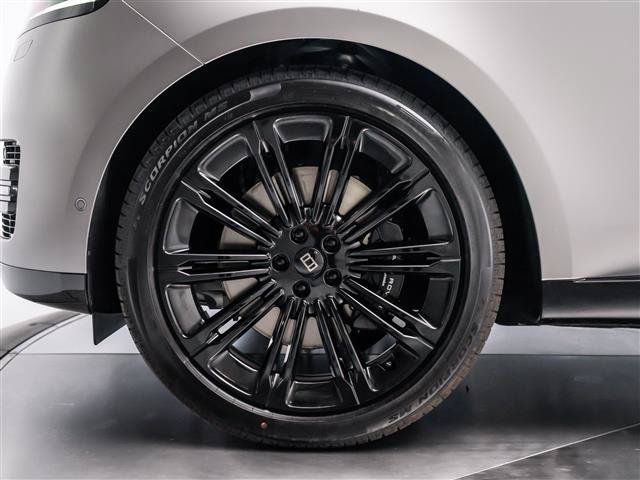 New 2027 Land Rover Range Rover SE AWD/4WD image 11