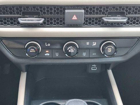 Used 2024 Honda HR-V LX image 18
