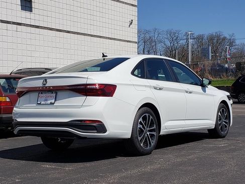 New 2026 Volkswagen Jetta Sport FWD image 3