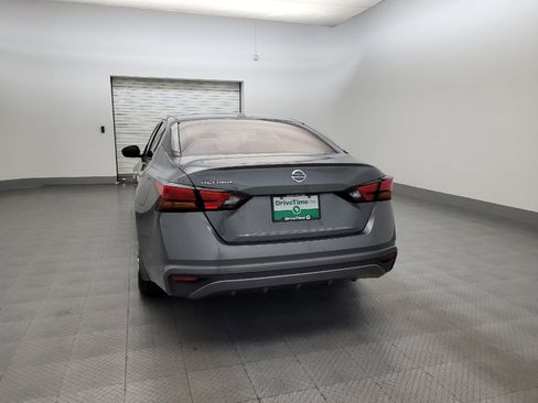 Used 2020 Nissan Altima 2.5 S FWD image 6