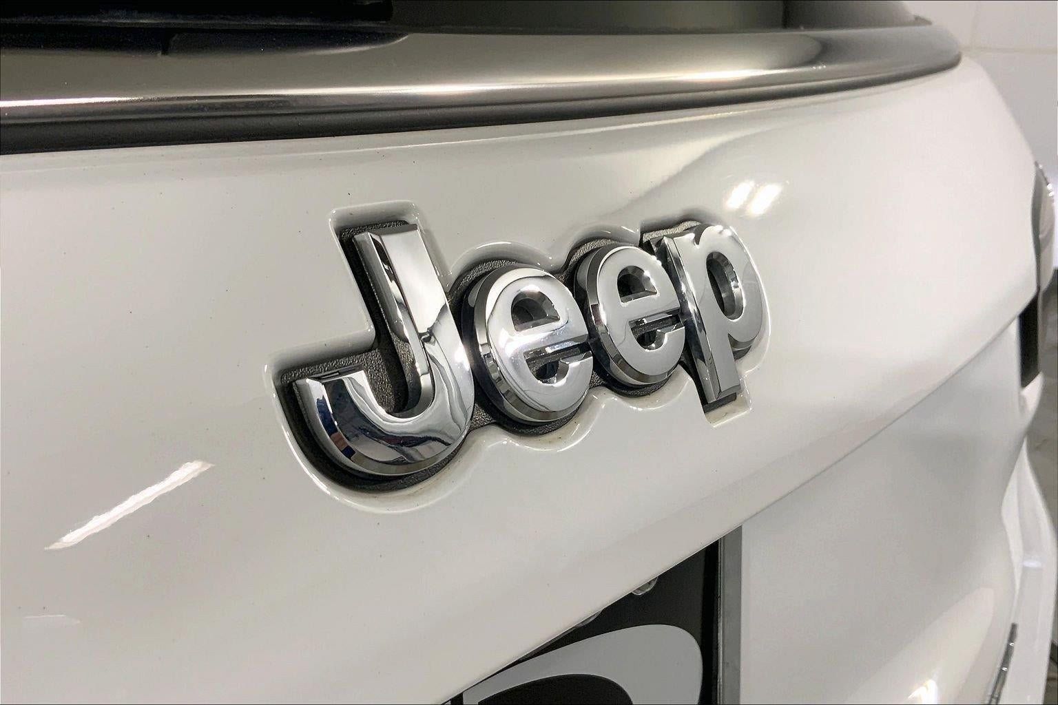 Used 2025 Jeep Compass Limited AWD/4WD image 29