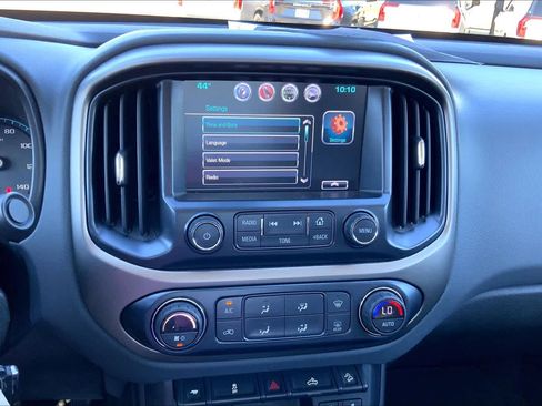 Used 2016 Chevrolet Colorado Z71 image 31