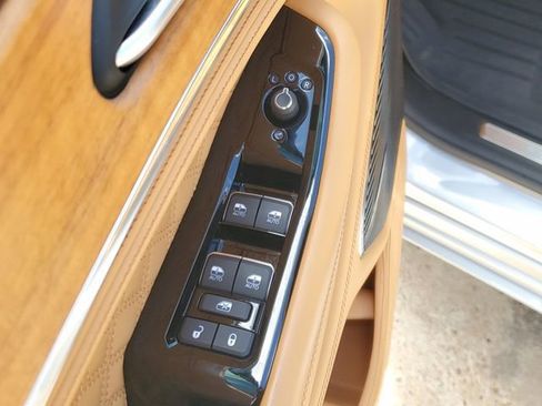 Used 2024 Jeep Grand Cherokee L Summit AWD/4WD image 21