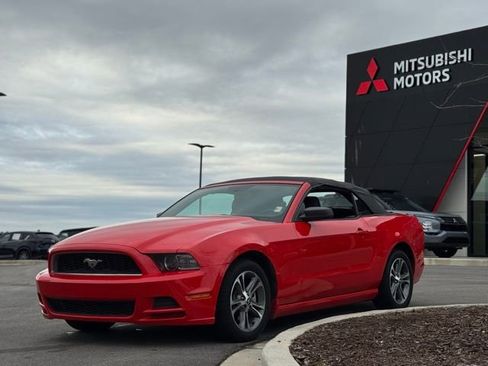 Used 2014 Ford Mustang Premium w/ Equipment Group 201A image 7