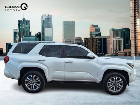 Used 2025 Toyota 4Runner Limited image 7